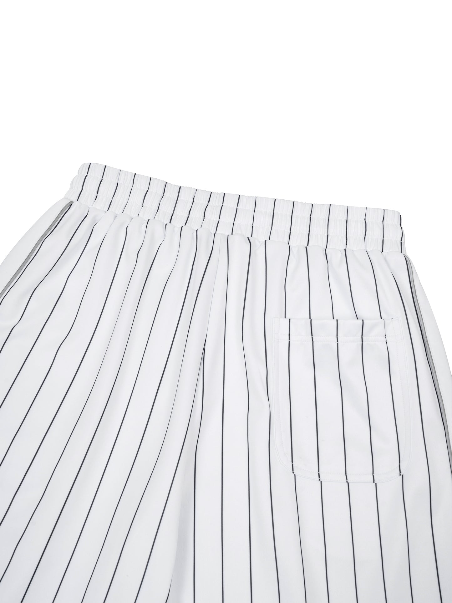 STRIPED LOOSE FIT SHORTS [WHITE]